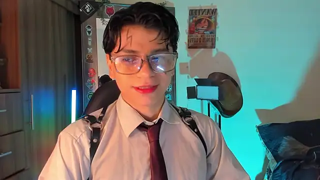 marckalexis online show from December 20, 1:30 am