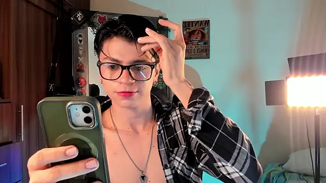 Snapshot of marckalexis chatting on September 30, 2:01 pm marckalexis online show from September 30, 2:01 pm