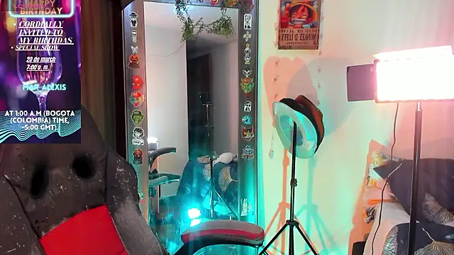 marckalexis online show from March 15, 12:39 am