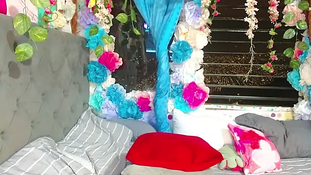 Karly coffe online show from April 2, 7:37 am