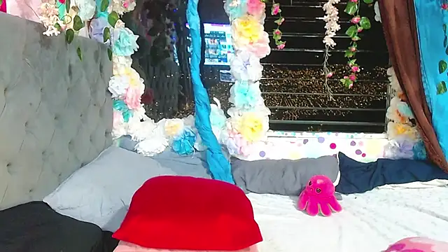 Karly coffe online show from November 27, 7:09 am