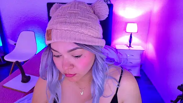 Snapshot of Cuckold_lover69 chatting on March 6, 6:30 am Cuckold lover69 online show from March 6, 6:30 am