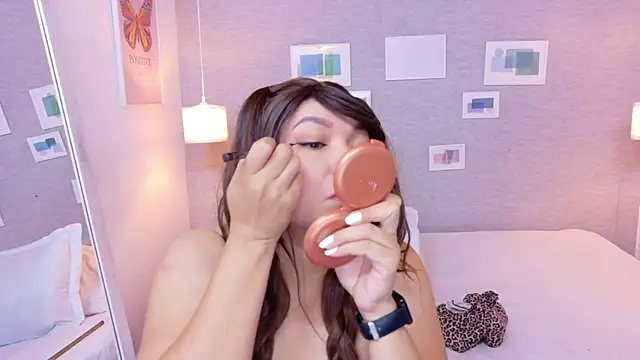 Snapshot of Cuckold_lover69 chatting on December 5, 2:15 pm Cuckold lover69 online show from December 5, 2:15 pm