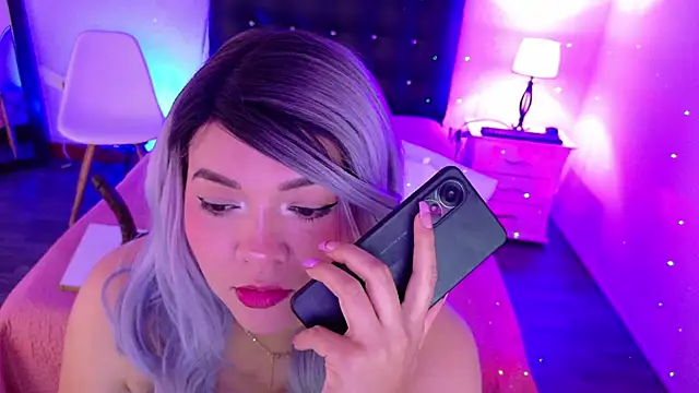 Snapshot of Cuckold_lover69 chatting on March 1, 12:07 am Cuckold lover69 online show from March 1, 12:07 am