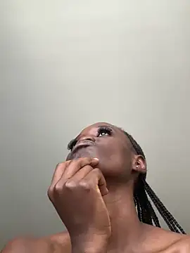 Fanclubbbbb online show from March 28, 8:48 am