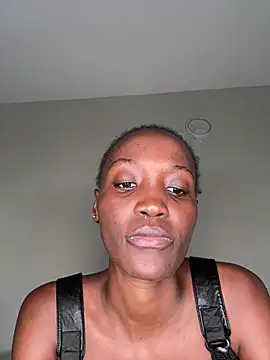 Fanclubbbbb online show from March 18, 9:12 am