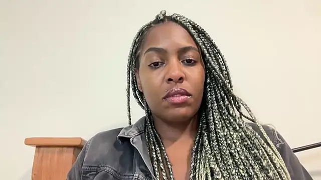 marisilva br online show from October 20, 9:59 pm