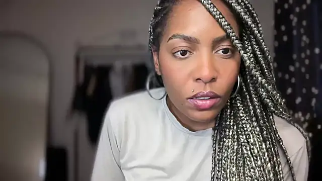 marisilva br online show from November 1, 6:24 pm