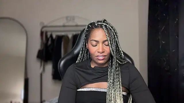 marisilva br online show from November 11, 1:00 am