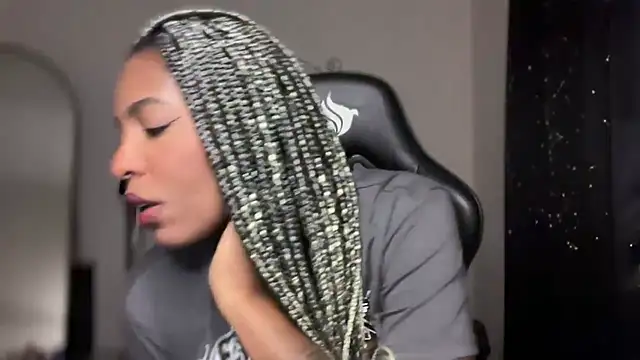 marisilva br online show from November 12, 10:02 pm