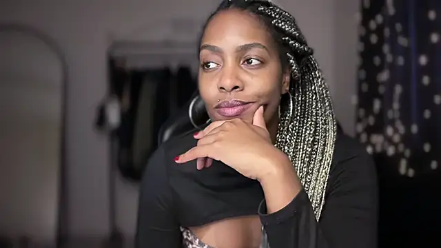 marisilva br online show from November 28, 5:46 pm