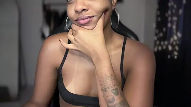 marisilva br online show from December 3, 2:16 pm