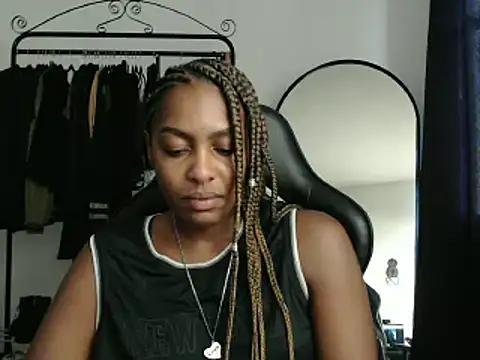 marisilva br online show from February 25, 1:32 pm