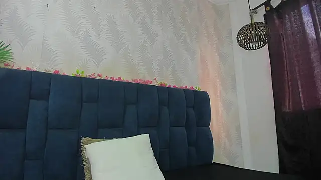 Ammy Connor1 online show from March 20, 9:05 pm