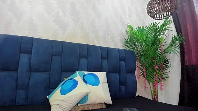 Ammy Connor1 online show from December 22, 9:26 pm