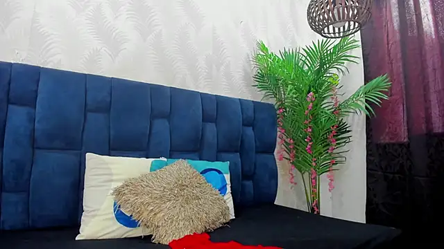 Snapshot of Ammy_Connor1 chatting on November 29, 8:42 pm Ammy Connor1 online show from November 29, 8:42 pm