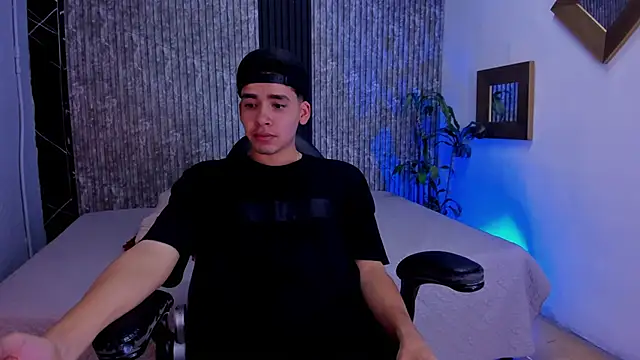 Mike 0233  online show from October 11, 4:13 am