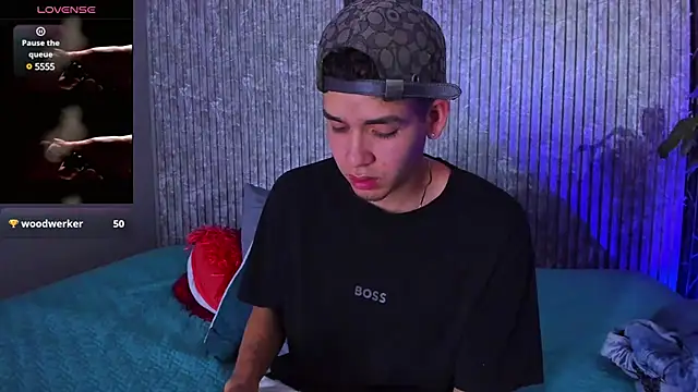 Mike 0233  online show from March 9, 4:27 am