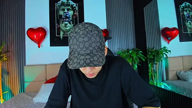 Mike 0233  online show from February 19, 4:34 am