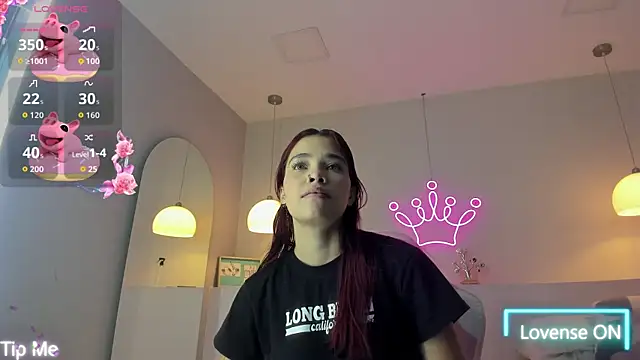 violeth hill online show from November 25, 6:30 pm