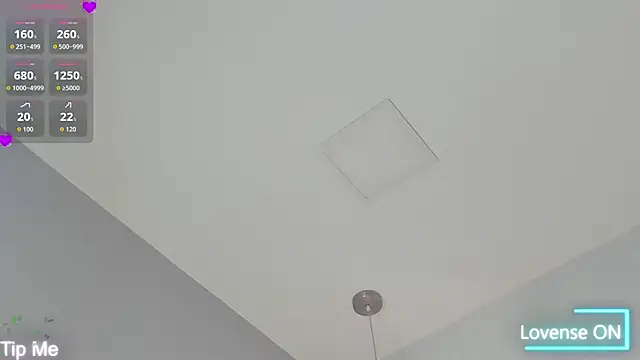 violeth hill online show from November 5, 7:17 pm