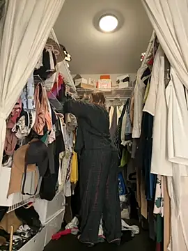 GingerSnap33 online show from October 28, 4:35 am