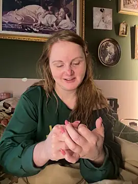 GingerSnap33 online show from February 9, 5:11 pm