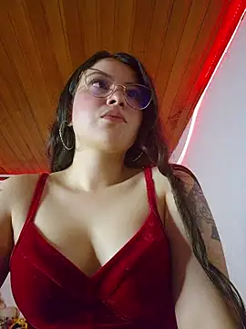 juli05star20 online show from April 15, 3:34 am