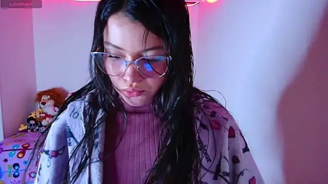 juli05star20 online show from December 2, 9:38 pm