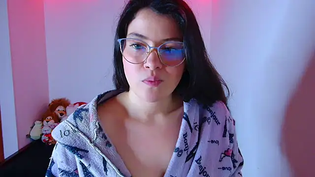 juli05star20 online show from November 5, 4:32 pm