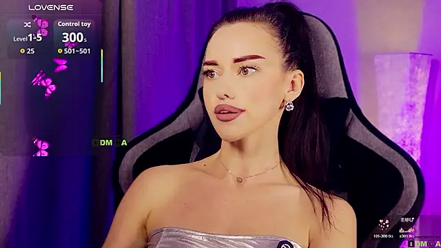 -CrazyAnna- online show from March 7, 6:02 pm