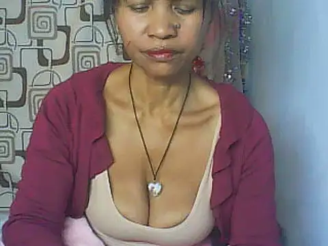 Snapshot of nene_belle chatting on June 29, 7:15 am nene belle online show from June 29, 7:15 am