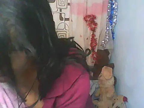Snapshot of nene_belle chatting on July 1, 11:21 am nene belle online show from July 1, 11:21 am