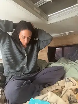 starrynikki online show from April 1, 4:26 pm