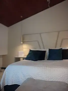 Miss ary online show from December 5, 12:26 pm