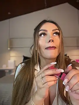 Miss ary online show from February 10, 12:15 pm