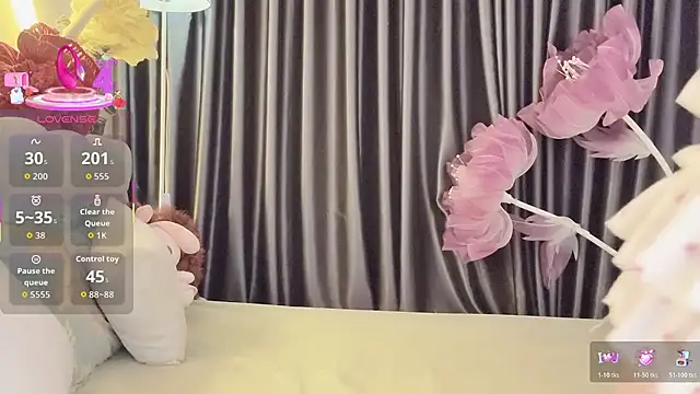 Nacy-Moonlight online show from October 26, 4:29 pm