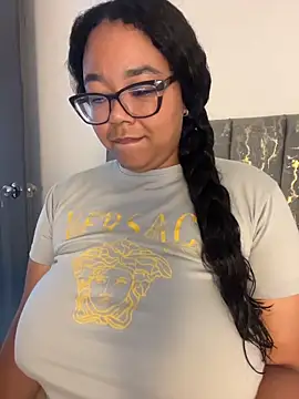 XMara online show from February 20, 3:03 pm