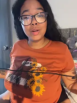 XMara online show from March 28, 8:10 pm