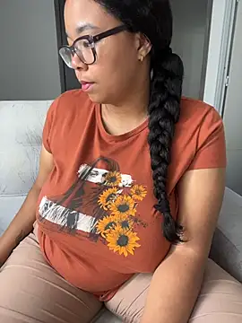 XMara online show from February 13, 3:34 pm