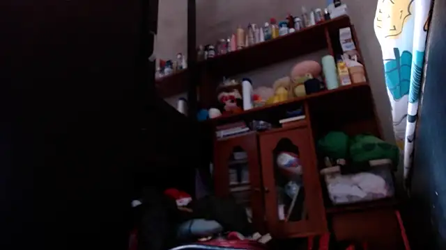 lilithanderson online show from December 17, 5:40 pm