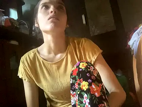 lilithanderson online show from September 25, 5:19 pm