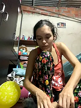 lilithanderson online show from November 26, 5:29 am