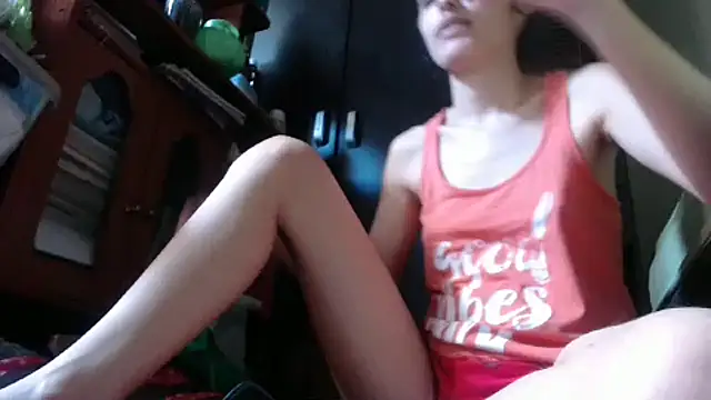 lilithanderson online show from November 1, 6:13 pm