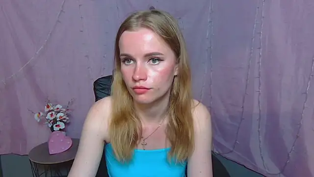 Snapshot of MargaritaKiss chatting on May 19, 7:21 pm MargaritaKiss online show from May 19, 7:21 pm