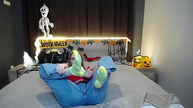 MargaritaKiss online show from October 28, 8:30 pm