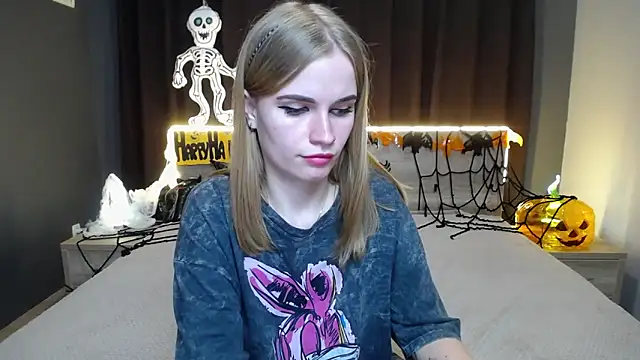 Snapshot of MargaritaKiss chatting on October 16, 7:11 pm MargaritaKiss online show from October 16, 7:11 pm