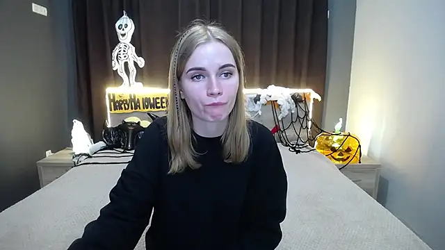 MargaritaKiss online show from November 1, 8:25 pm