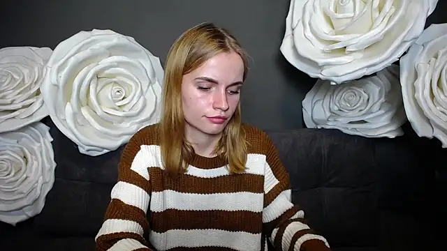 Snapshot of MargaritaKiss chatting on October 10, 6:53 pm MargaritaKiss online show from October 10, 6:53 pm