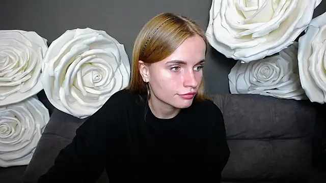 Snapshot of MargaritaKiss chatting on October 11, 7:15 pm MargaritaKiss online show from October 11, 7:15 pm